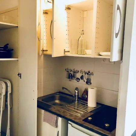 A Cote De La Gare Appartement *